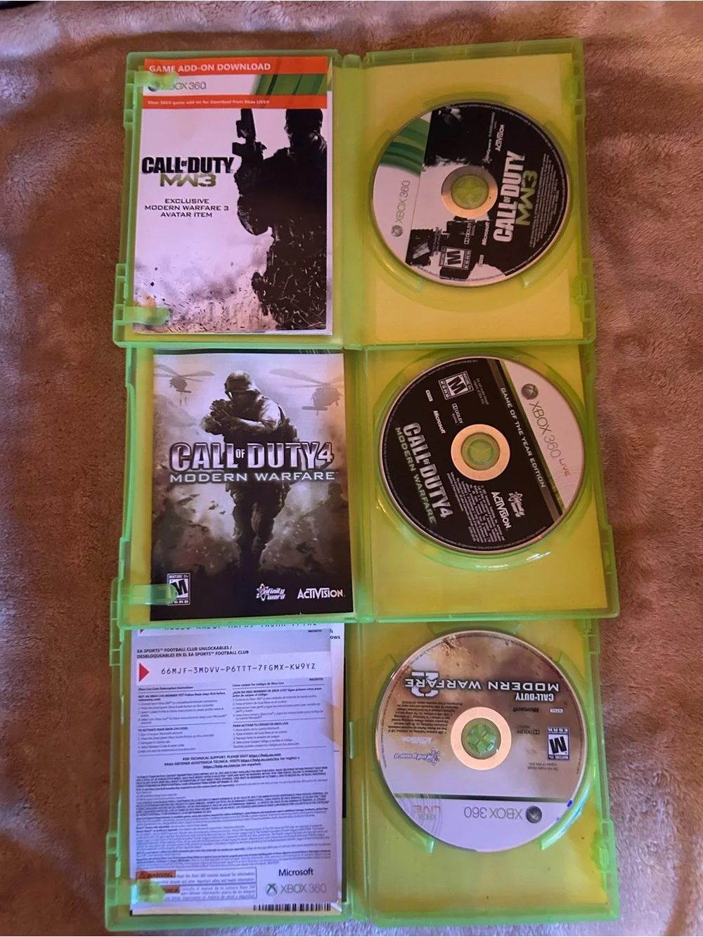3 Call of Duty Xbox 360 Modern Warfare Bundle